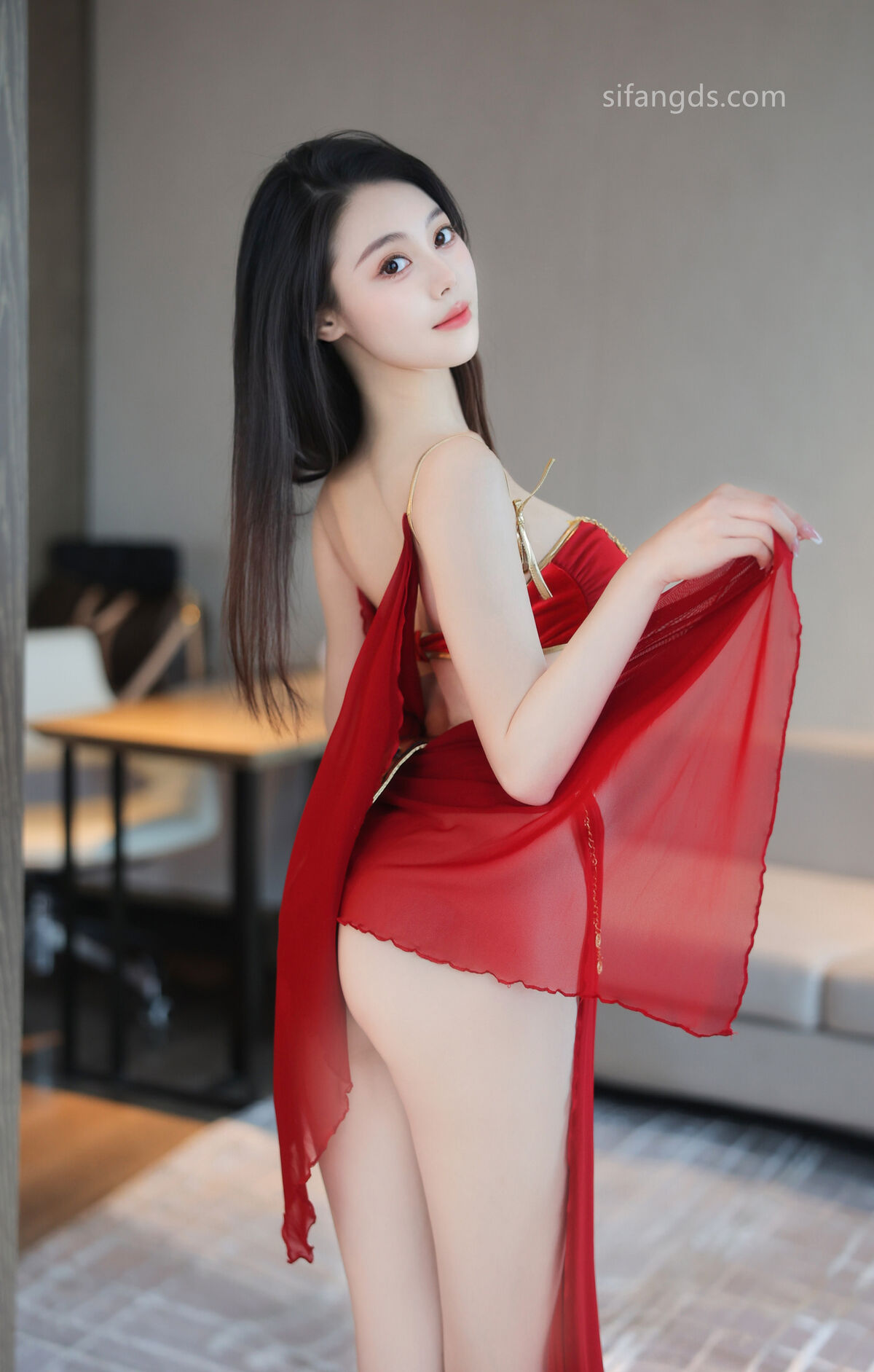 XR Uncensored Qing Miao 清妙 – R18 秀人网模特 红色舞裙 S Part01 (48P – 4V)