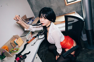 [Loozy] Zia (지아) – Office slave
