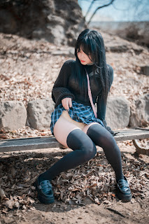 DJAWA Photo – Zia (지아) – Early Spring Walk in March