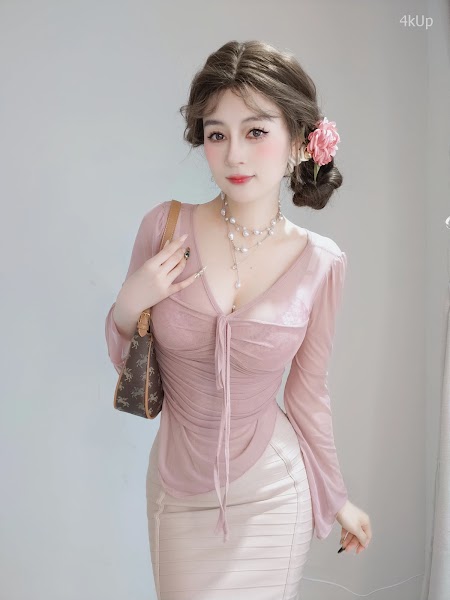 Coser@白银81 [Fantia] 2024年11月会员合集（16套）