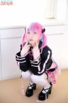 守りたい、この笑顔。と敏感ちっぱい ~體長140cm臺低身長ちっぱいおさなげレイヤーさんの白晝行われる性欲開放のための生ハメテカテカコスプレセックス!!~