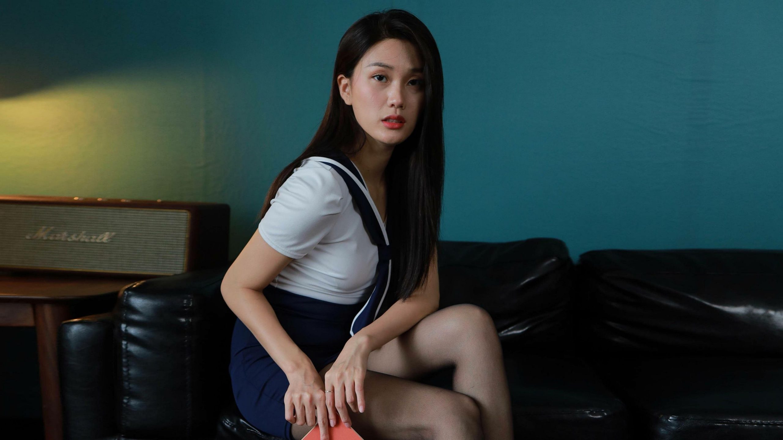 [IESS异思趣向] 模特：羽西《沙发上的黑丝》