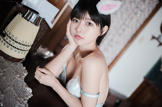 [PINK] U.Hwa (은유화) – My Cat