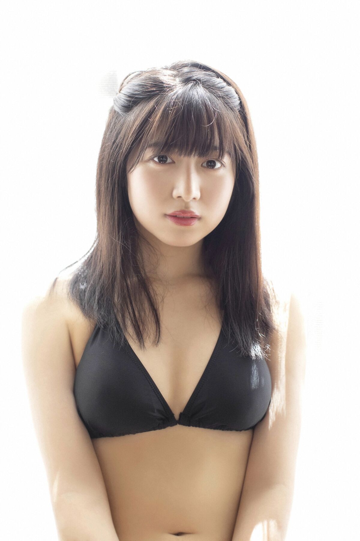 YS Web 2021-02-24 Vol.908 Rio Yoshida 吉田莉桜 – 可憐 清楚 黒髪美少女18歳 Part1