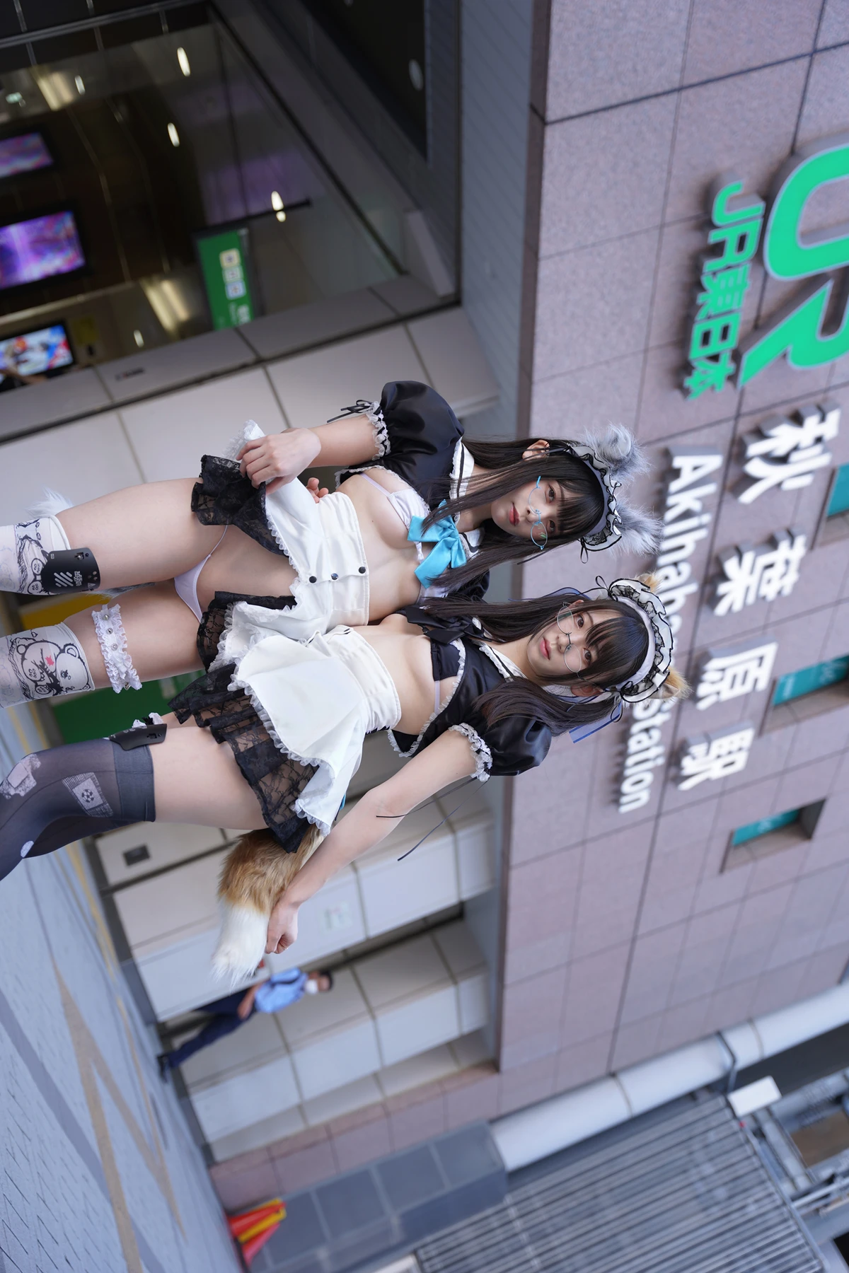 Sui Utatane うたたね翠, Mizuna Shione 水那しおね, 写真集 「野生のメイドがあらわれた！」 Set.03
