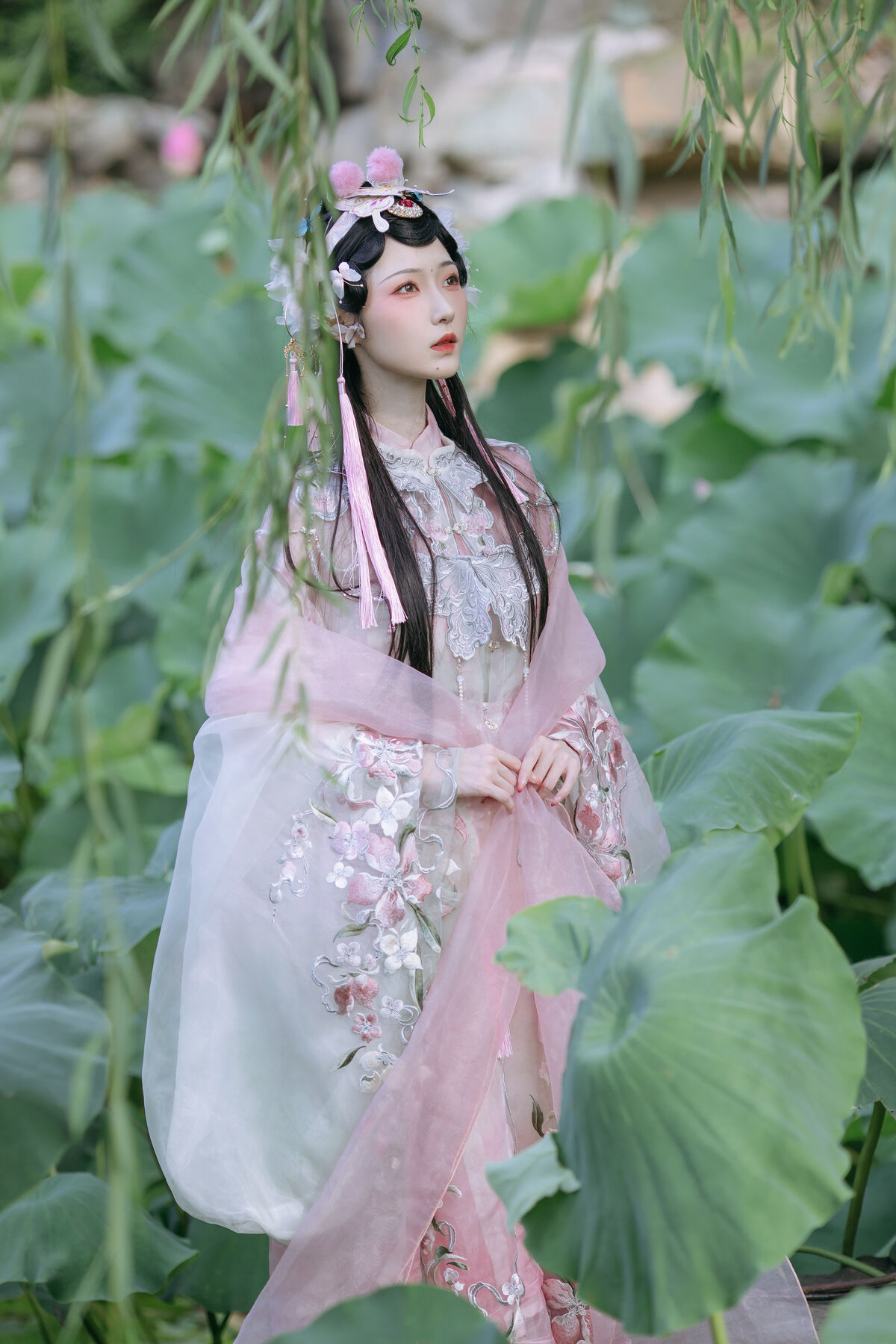 YiTuYu艺图语 Vol.8510 就是景年 (23P)
