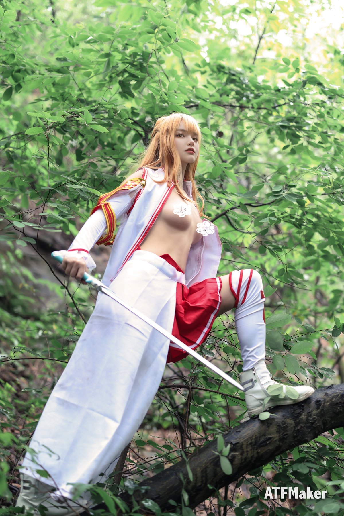 ATFM Cosplay Vol.006 Yuuki Asuna Battle