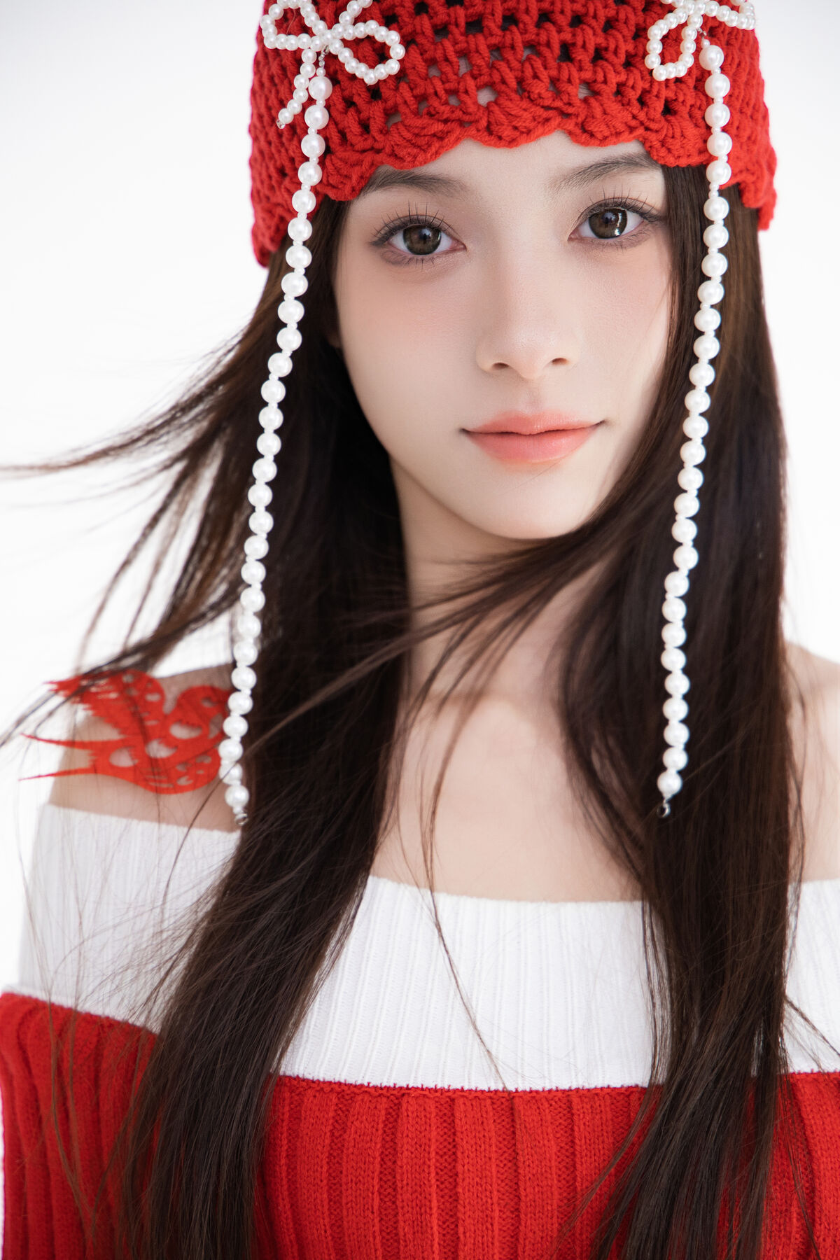 YiTuYu艺图语 Vol.8484 白了还想白 (23P)