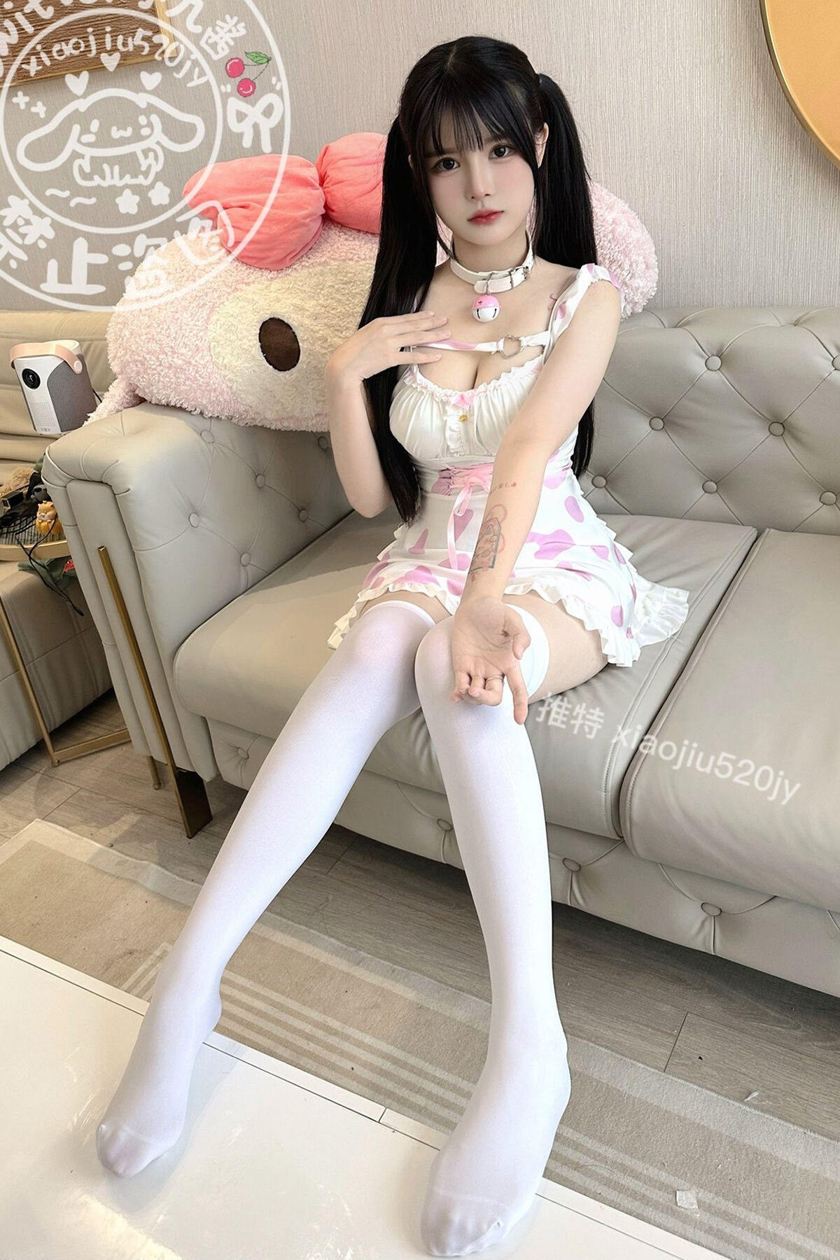 Coser@麦兜小可爱 – 与金主爸爸啪啪 Part2 (75P)