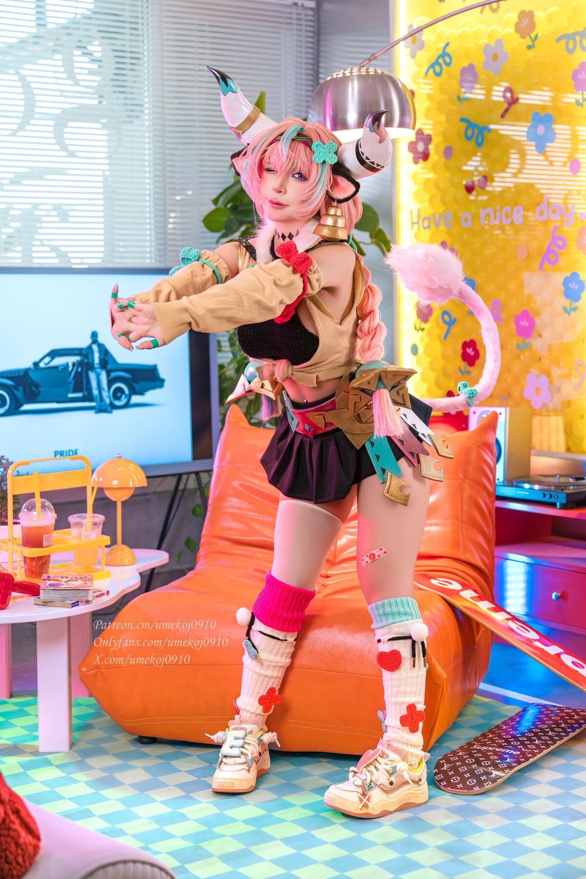Coser@Umekoj – Varesa Part01 (60P – 12V)