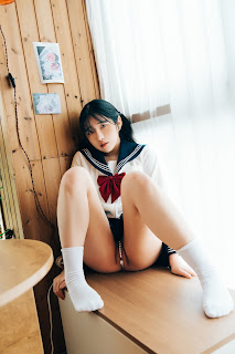 [Loozy] Sonson (손손) – Adult Sailor (+S.Ver)