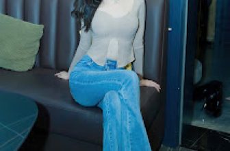 XIUREN No.7041 章芃芃