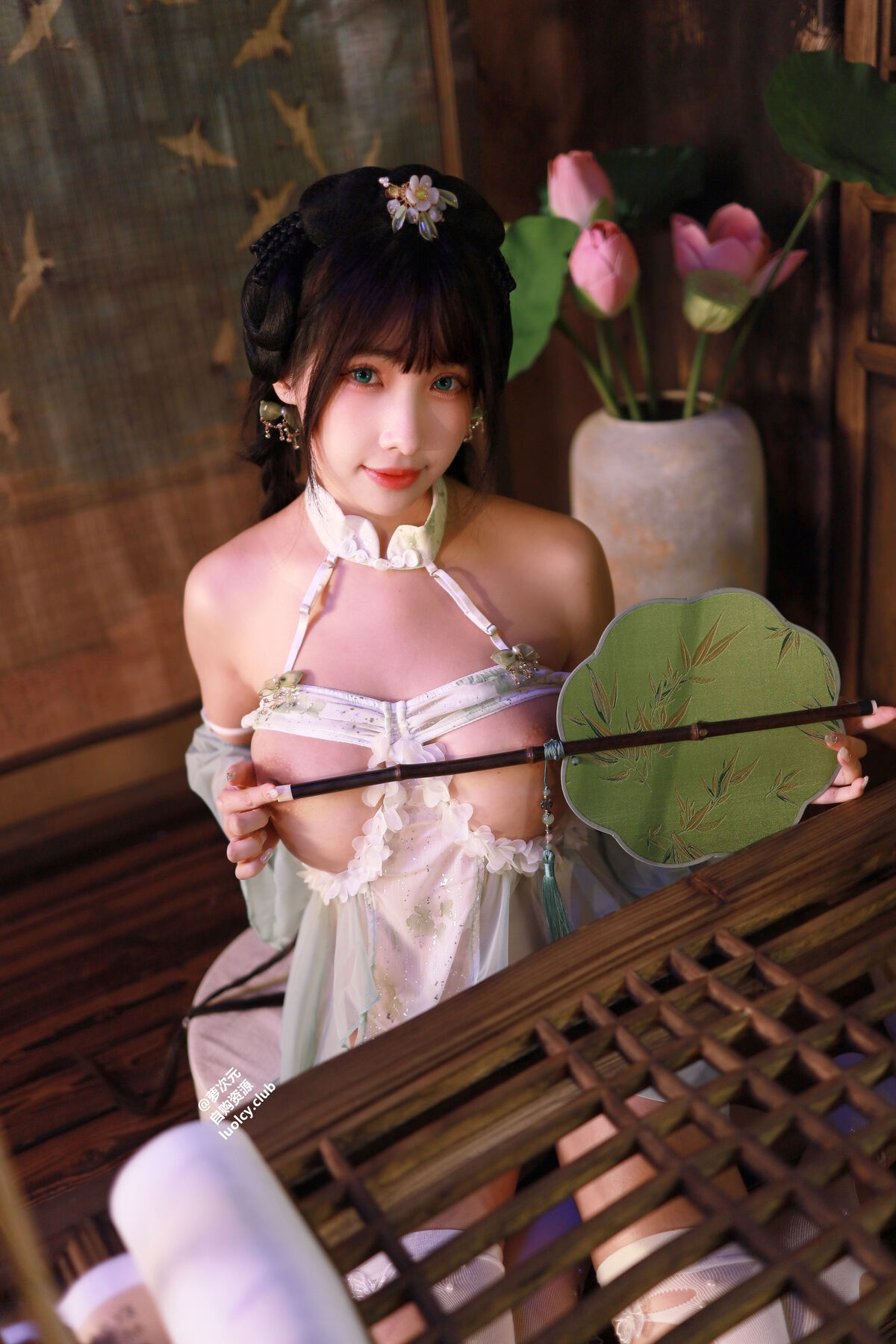 Coser@慕慕Momo – 医心素问 (41P – 1V)