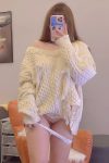 Han Shui Xiao Xiong 酣睡小熊 And Yuer1111 – 白虎一线天户外露出 (51P)