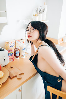 [Loozy] Son Ye-Eun (손예은) – Nudy Painter + S.ver