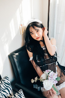 [Loozy] Son Ye-Eun (손예은) – Fetish Cafe
