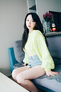 [Loozy] Son Ye-Eun (손예은) – Travel Partner