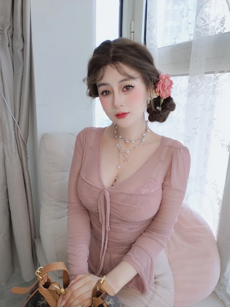 Coser@白银81 [Fantia] 2024年11月会员合集（16套）