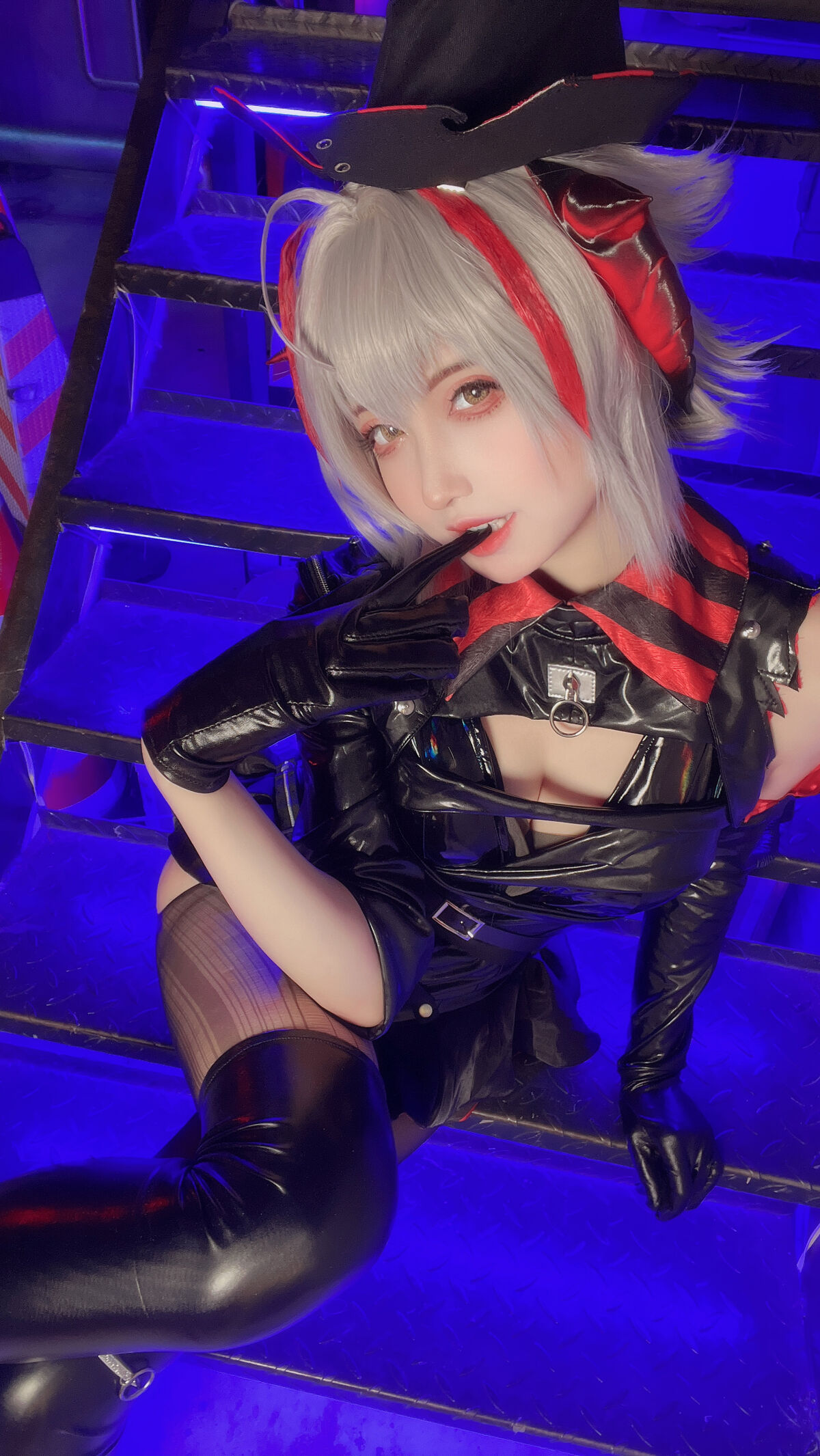 Coser@山崎雷纳 – W (34P)