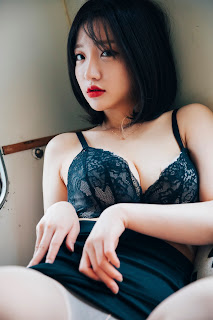 [Loozy] Son Ye-Eun (손예은)- Officegirls Vacation Vol.2