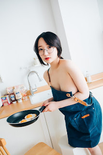 [Loozy] Son Ye-Eun (손예은) – Nudy Painter + S.ver
