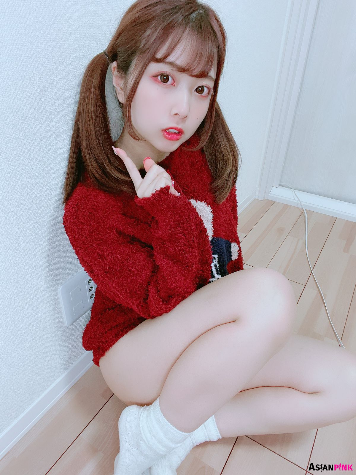 [Fantia] Tomiko (とみこ): じぇらぴけ🧸と、今日の私服自撮り。