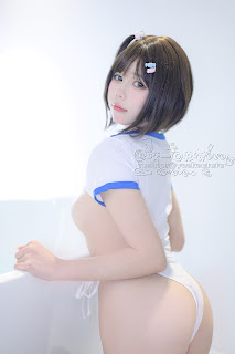 Coser@黏黏团子兔 – 纯白欲缸