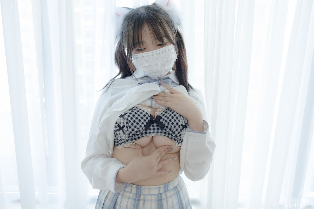 Shao Nu Zhi Xu 少女秩序 – 超级VIP 内部高价定制 R18 JK束缚 Part03 (61P)