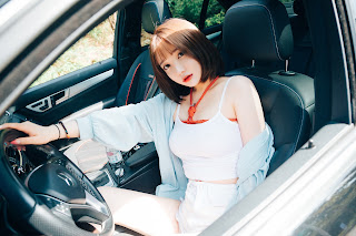 [Loozy] Son Ye-Eun (손예은) – SM CarXXX