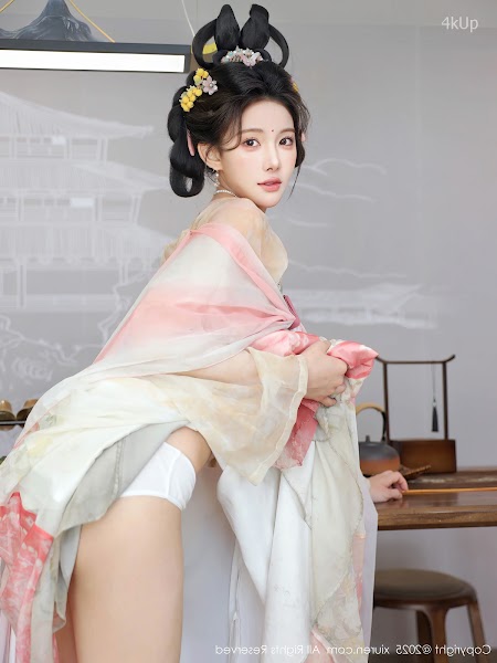 XIUREN No.10645 梨霜儿