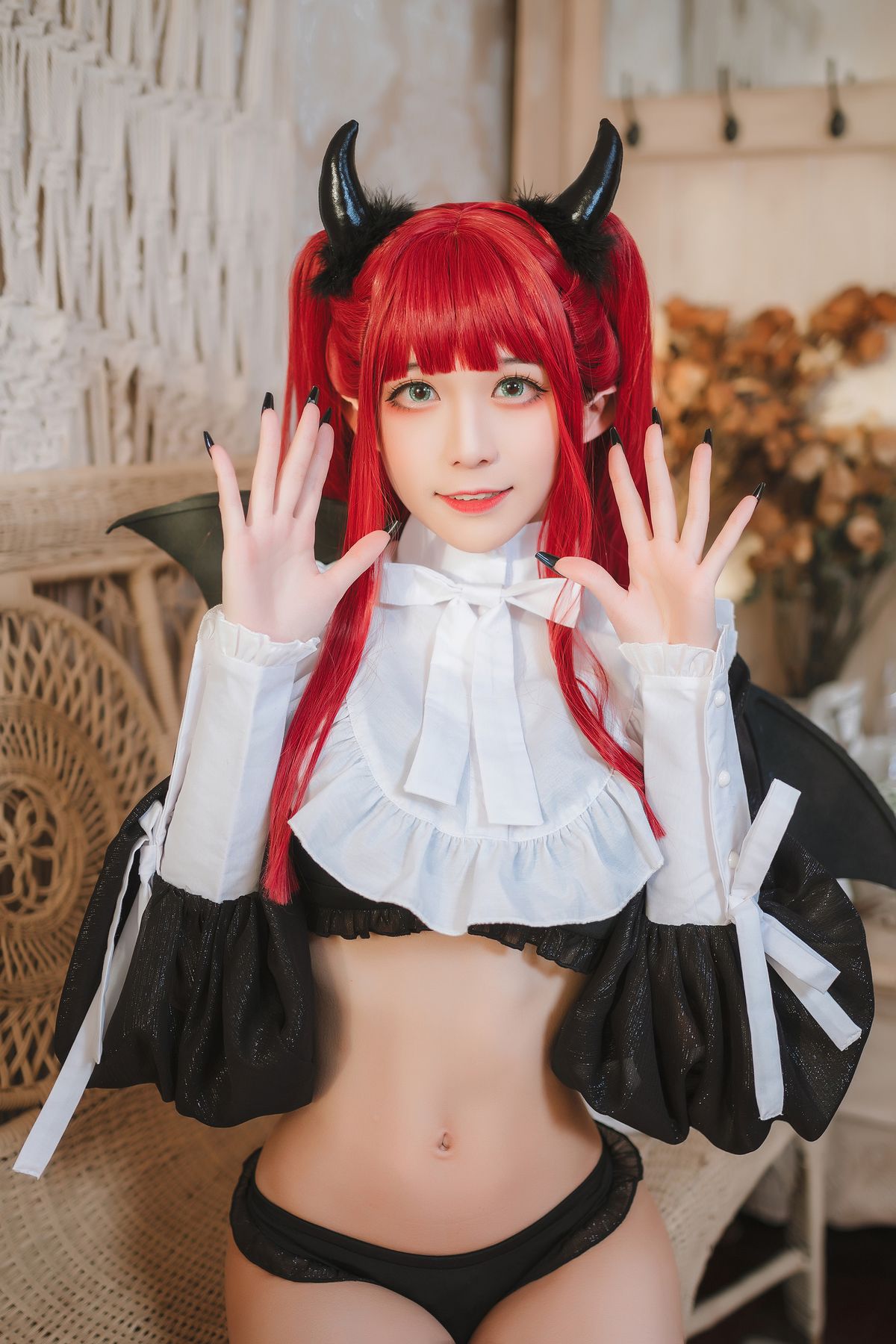 Coser@Tomoyo酱 – 更衣人偶 利兹魅魔 (24P)