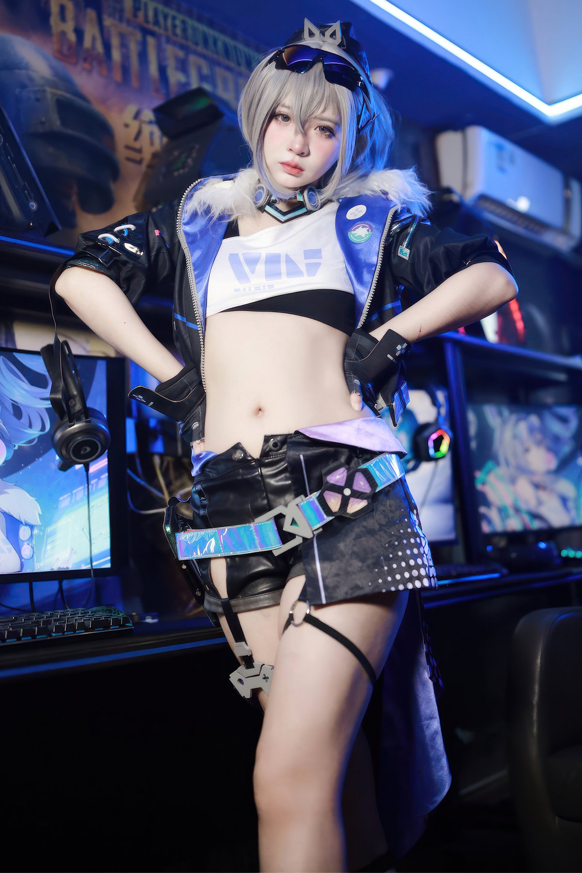 Coser@疯猫ss – 少女衣橱 银狼