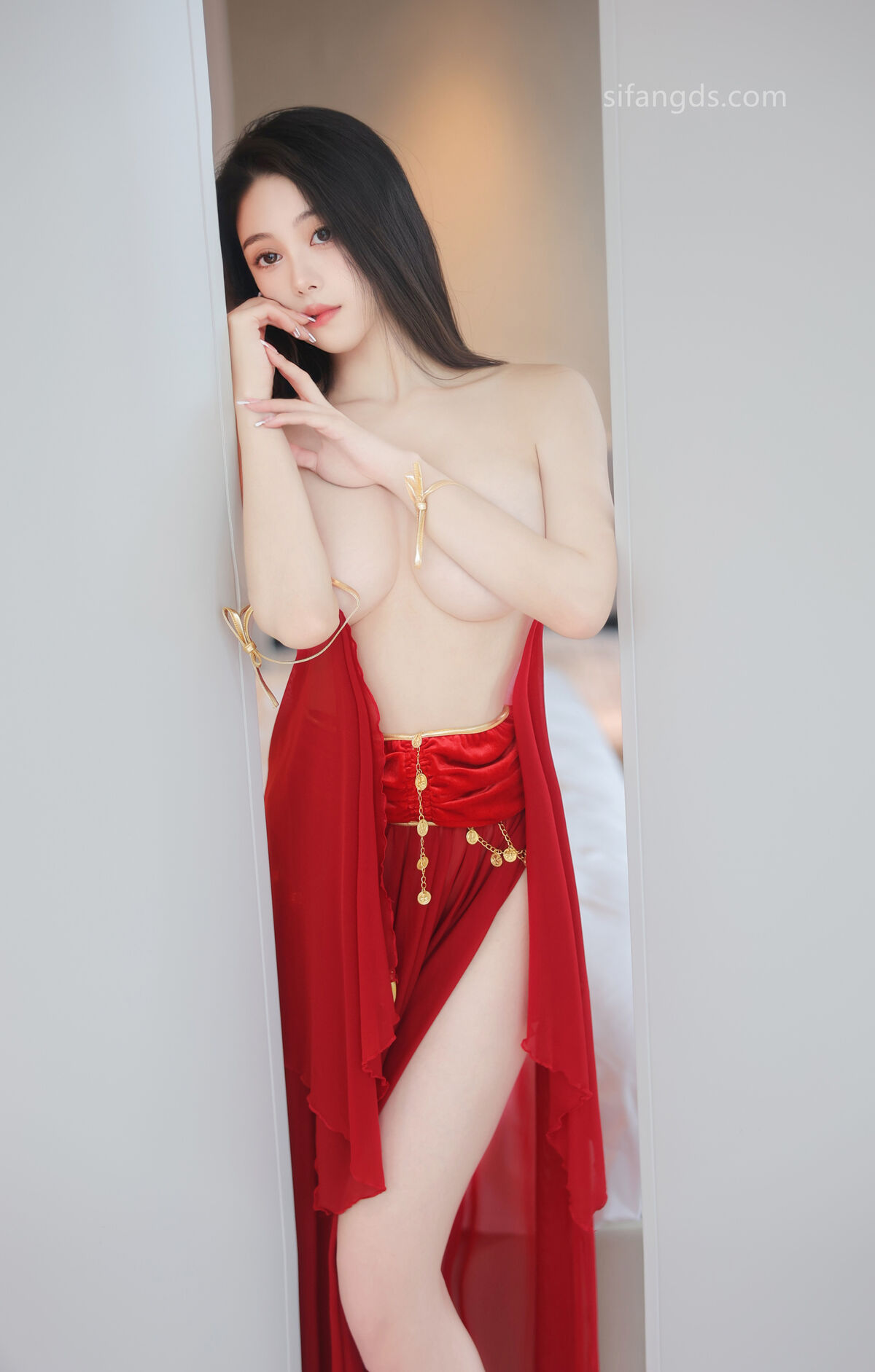 XR Uncensored Qing Miao 清妙 – R18 秀人网模特 红色舞裙 S Part02 (47P)