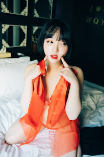 [Loozy] Son Ye-Eun (손예은) – Doube Date Ye-Eun