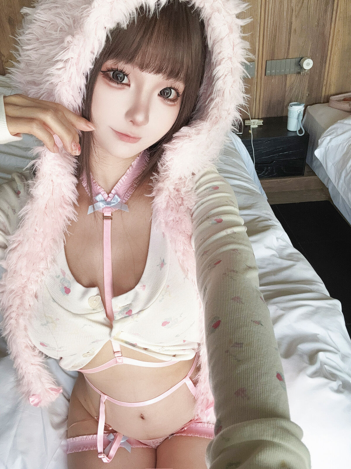 Coser@蠢沫沫 chunmomo – 2025年05月自拍 Part02 (59P)