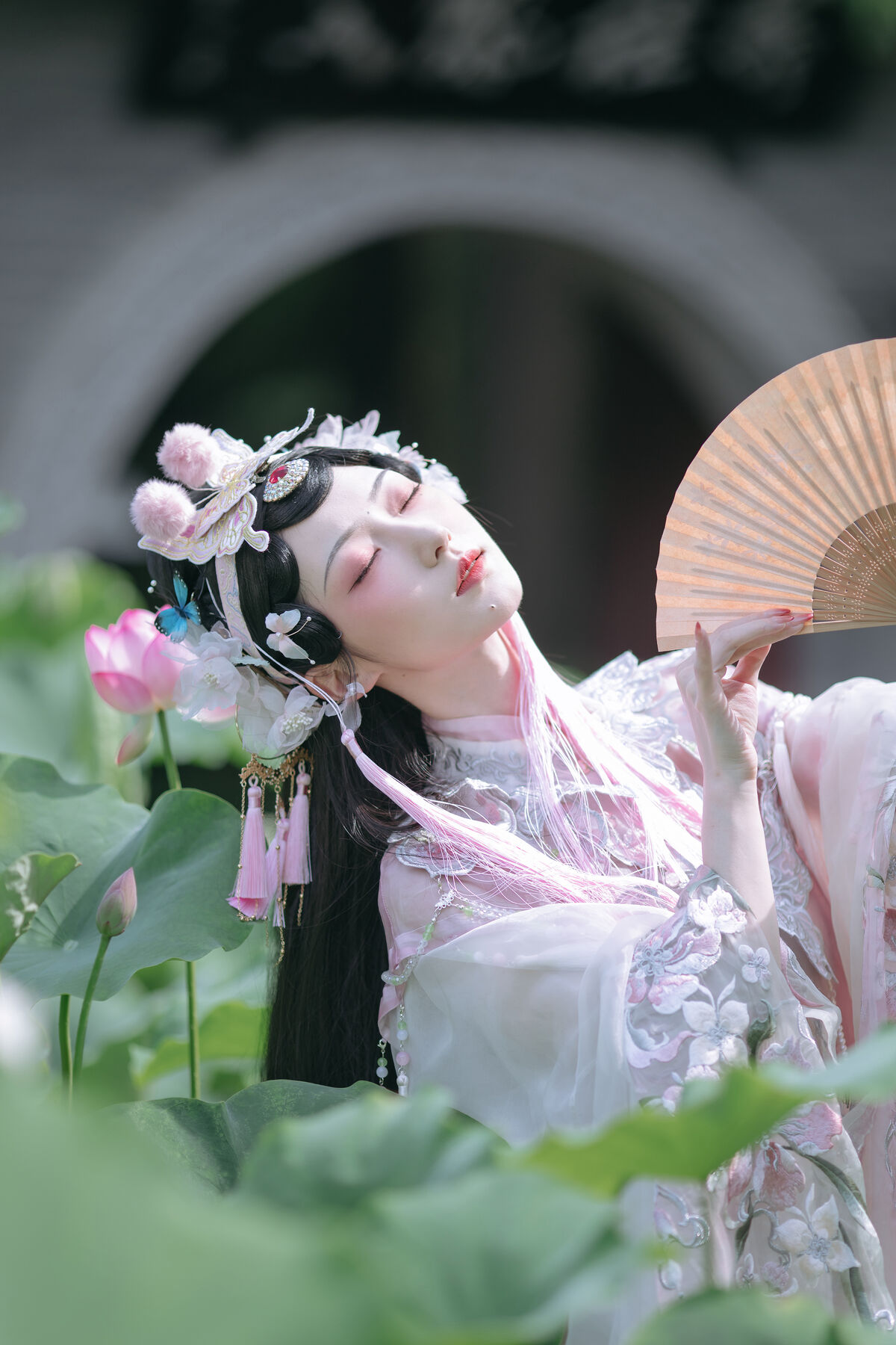 YiTuYu艺图语 Vol.8510 就是景年 (23P)