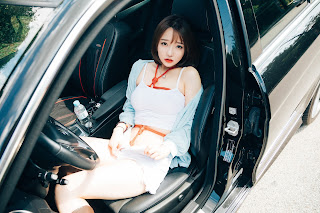 [Loozy] Son Ye-Eun (손예은) – SM CarXXX