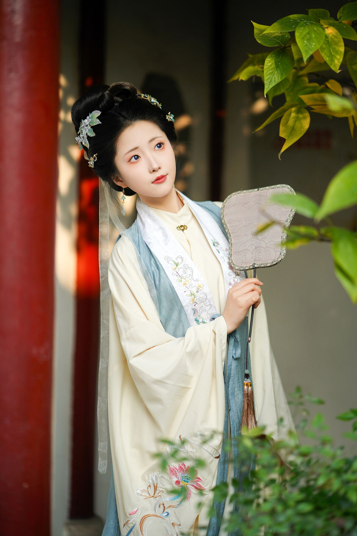 YiTuYu艺图语 Vol.8507 兔牙w (24P)