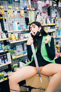 [Loozy] Sonson (손손) – First Nipple Alba (S.Ver)