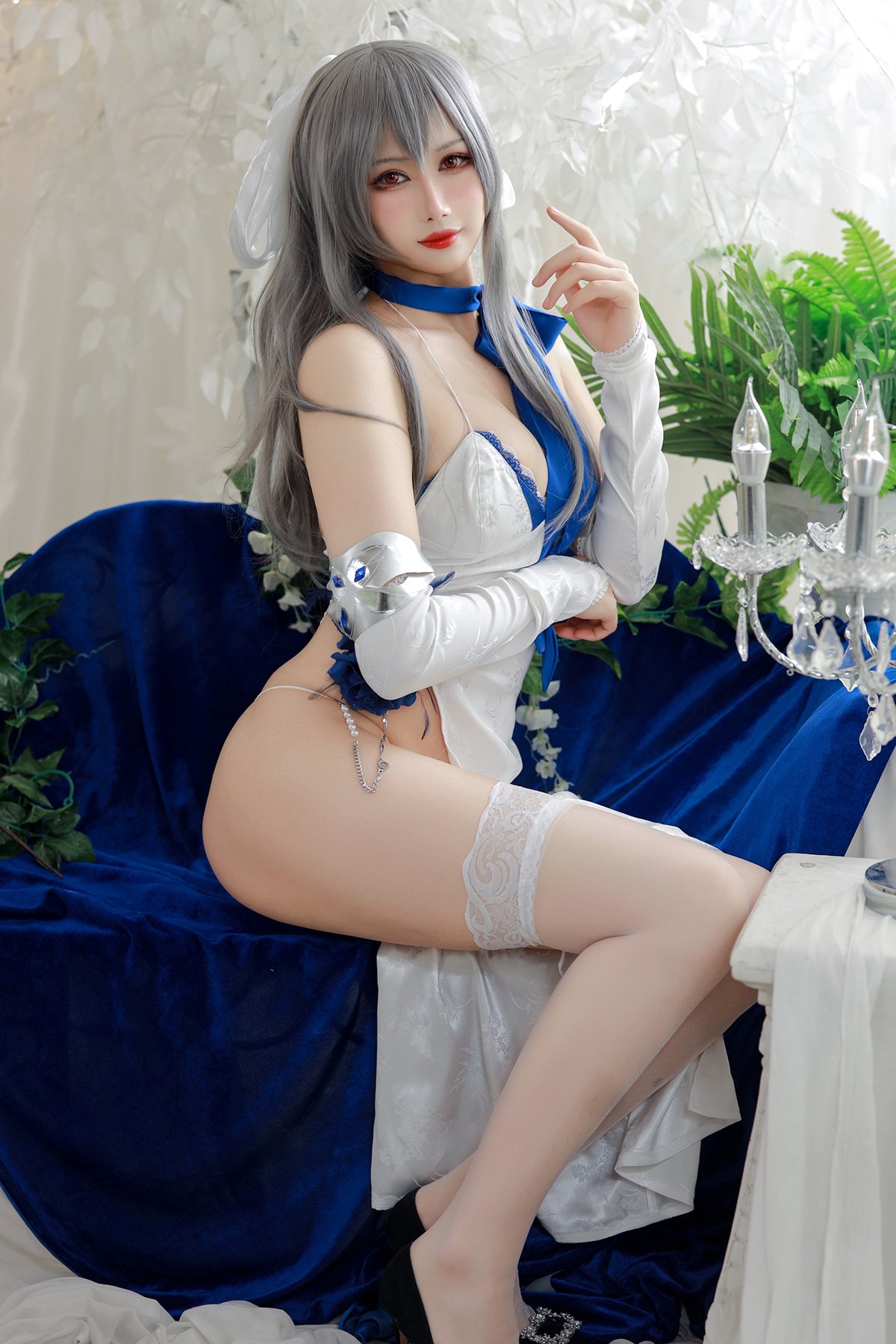 Coser@兔胖胖 – 路易九世礼服