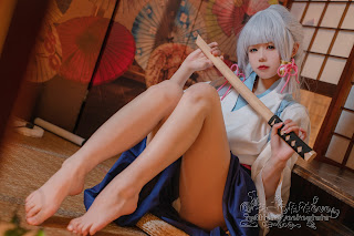 Coser@黏黏团子兔 – 绫华的小憩