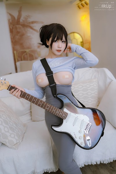 Coser@Nyako喵子 吉他妹妹连衣裙