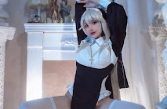 Coser@鹿八岁 – 堕落修女