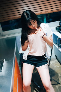 [Loozy] Sonson (손손) – Reading Room