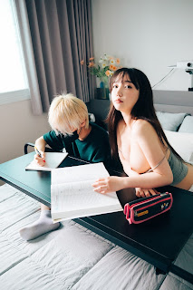 [Loozy] Son Ye-Eun (손예은) – Private Tutor + S.Ver