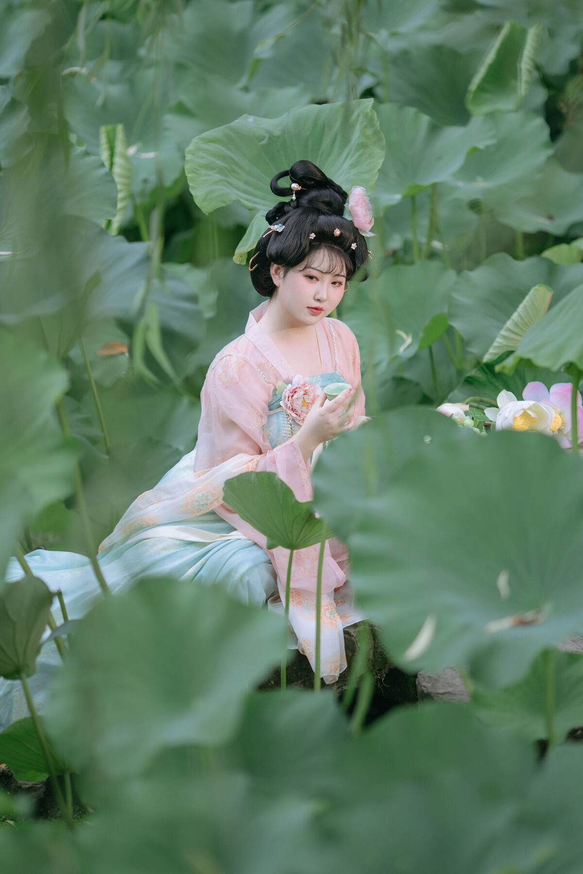 YiTuYu艺图语 Vol.8519 子小浔 (29P)