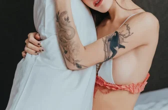 X-MODEL | Lara – Happiness Day and Night [NQ 128P/282MB]