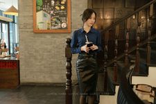 [IESS异思趣向] 模特：小六《黑色皮短裙》
