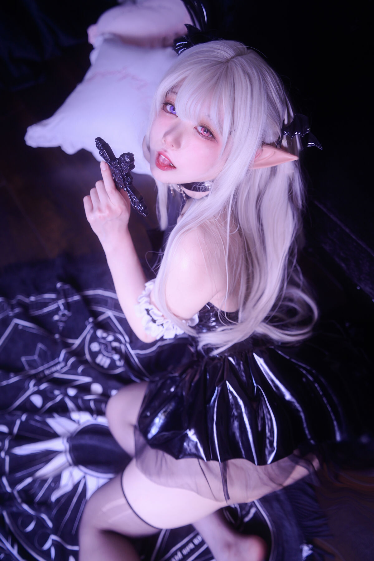 Coser@安食ajiki – 异瞳小魅魔 (22P)