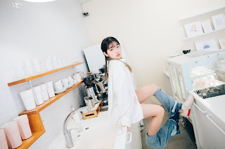 [Loozy] Sonson (손손) – Nude Apron